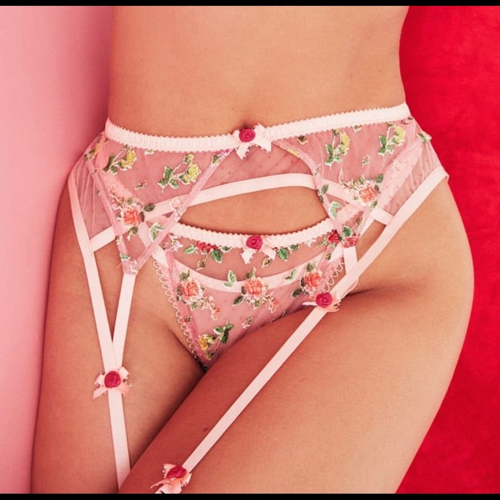 NWT For Love and Lemons Eloise Garter